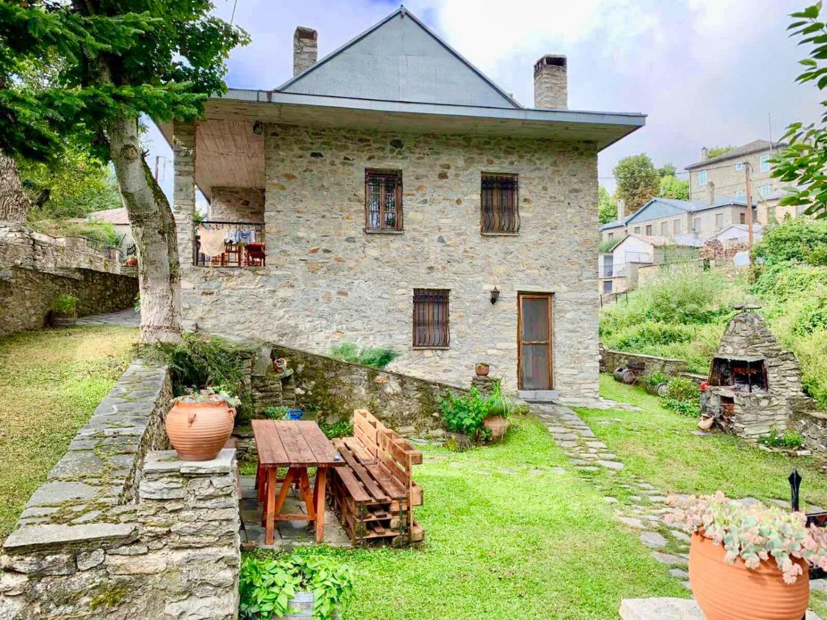 Πέτρινο Παραδοσιακό Σπίτι "Χιονάτη" Villa Nymfaio Bagian luar foto